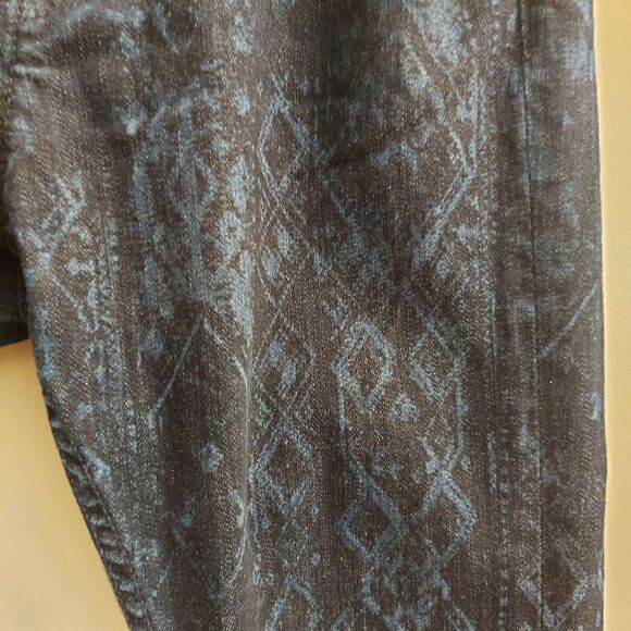 BDG Urban Outfitters Mid Rise Laser Print Twig Ankle Jeans sz 29 Dark Wash - Picture 13 of 15